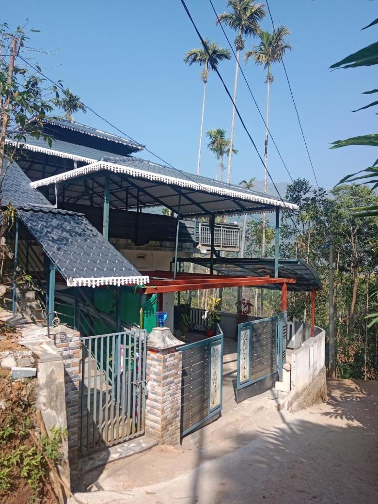 Krish Villa Homestay Munnar Exteriör bild